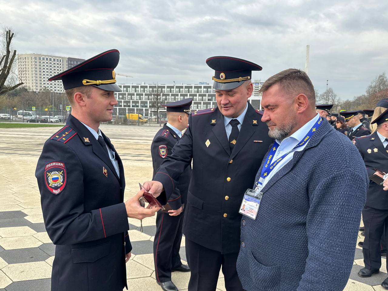 Строевой смотр личного состава полиции